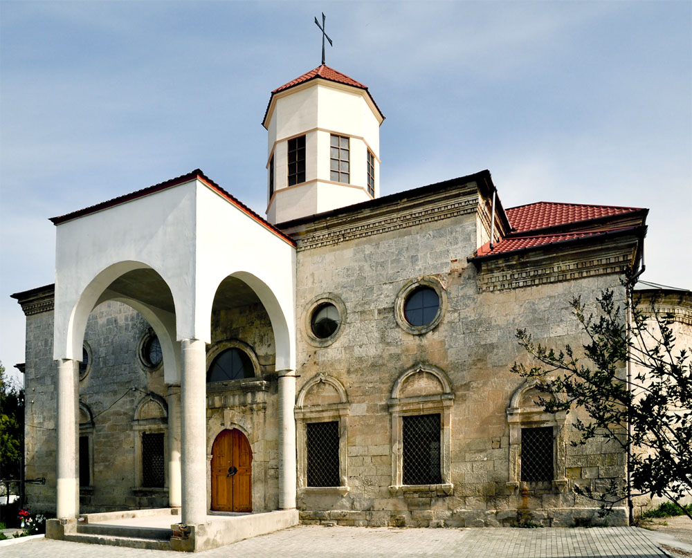 Реконструкція Вірменського собору в Євпаторії